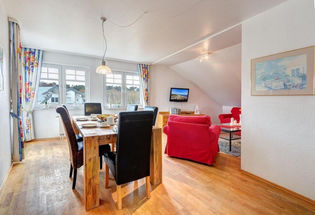 Grosse Schoene 3 Zimmer Ferienwohnung - 100 Qm - In Strandnaehe Fuer 6 Personen!! Heringsdorf  Exterior photo