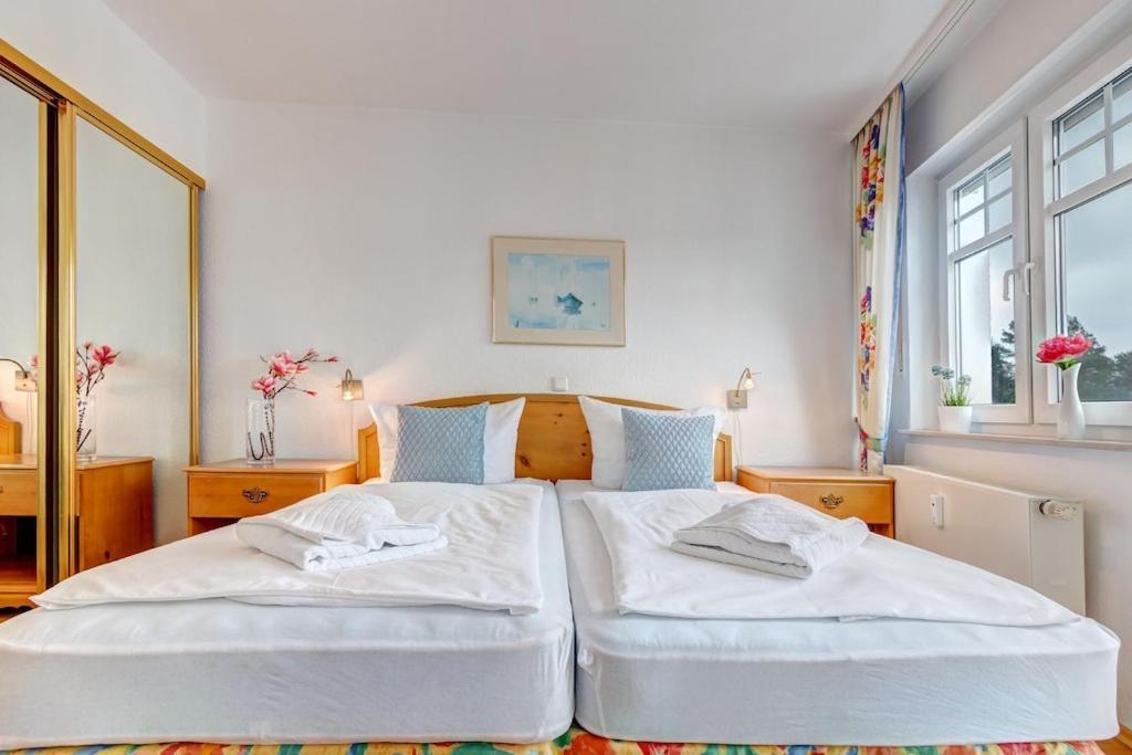 Grosse Schoene 3 Zimmer Ferienwohnung - 100 Qm - In Strandnaehe Fuer 6 Personen!! Heringsdorf  Exterior photo